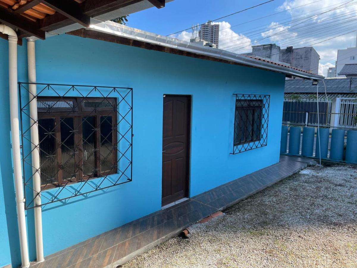 Kit Net Meia Praia Itapema - SC - B&B