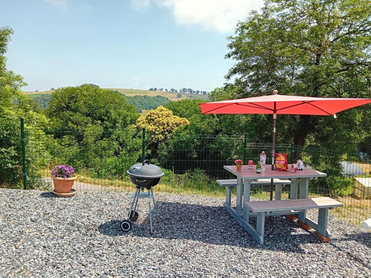 ROUPILLON A JANET - B&B