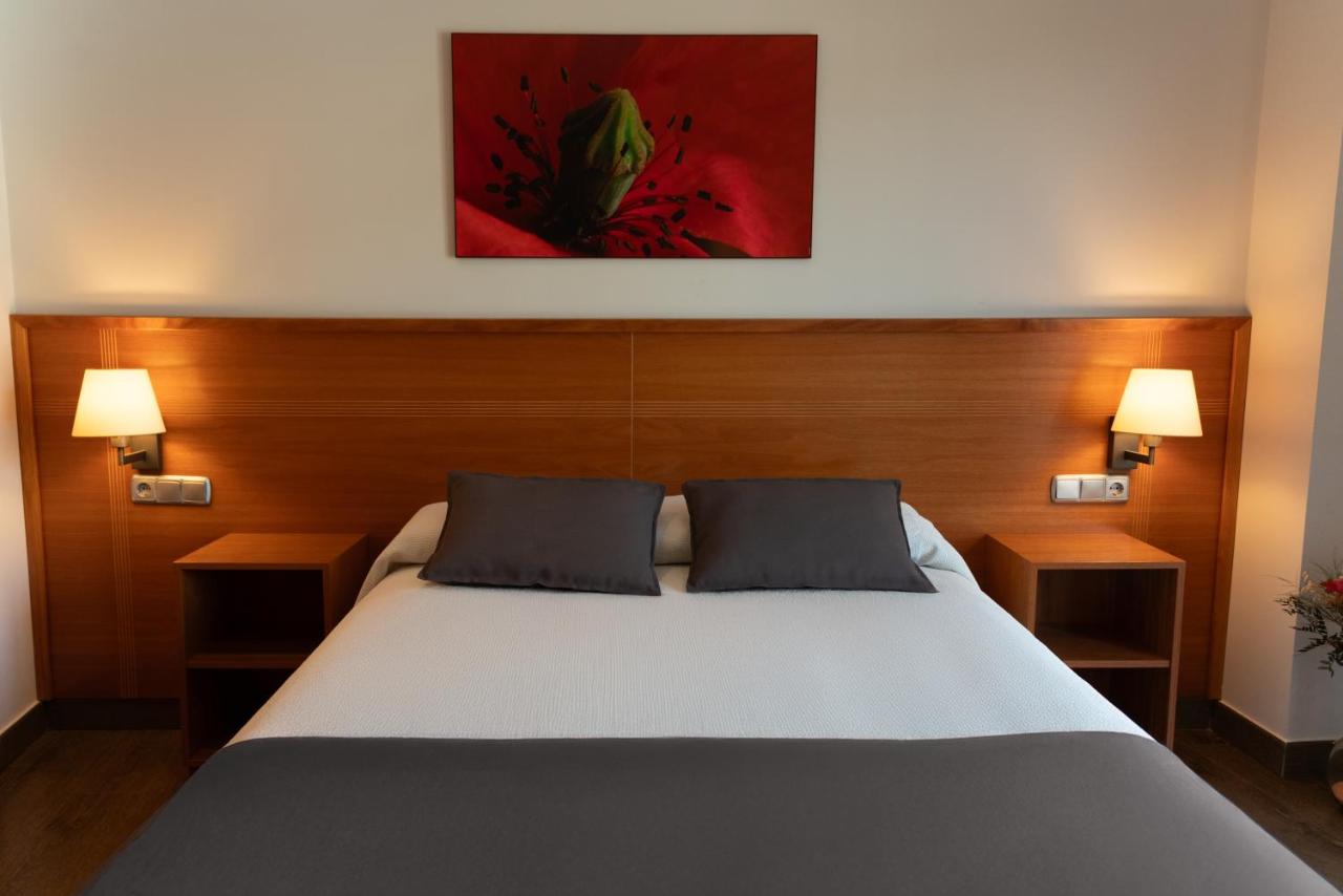 Double Room with Pool View