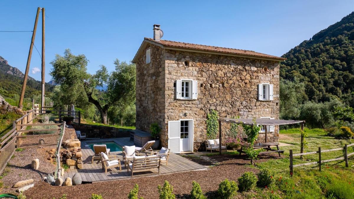 Agritourisme - Maison en pierre - B&B