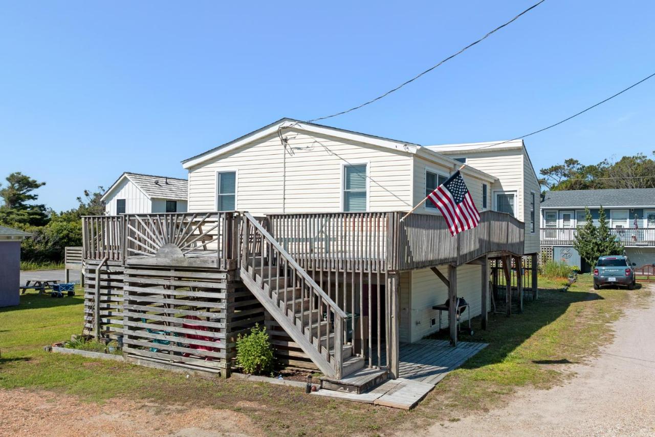 Seasons in the Sun - B&B Nags Head