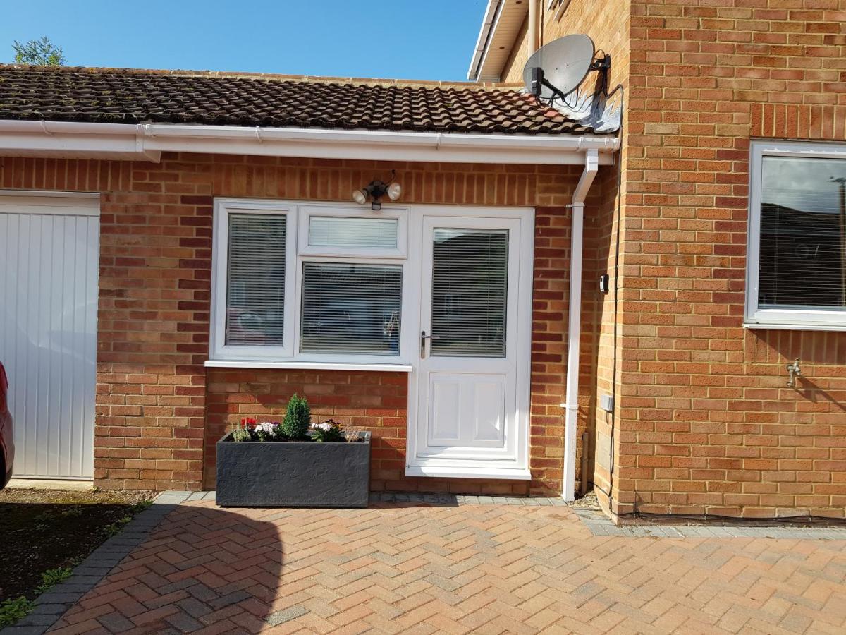 Air Conditioned self-contained private annexe - B&B