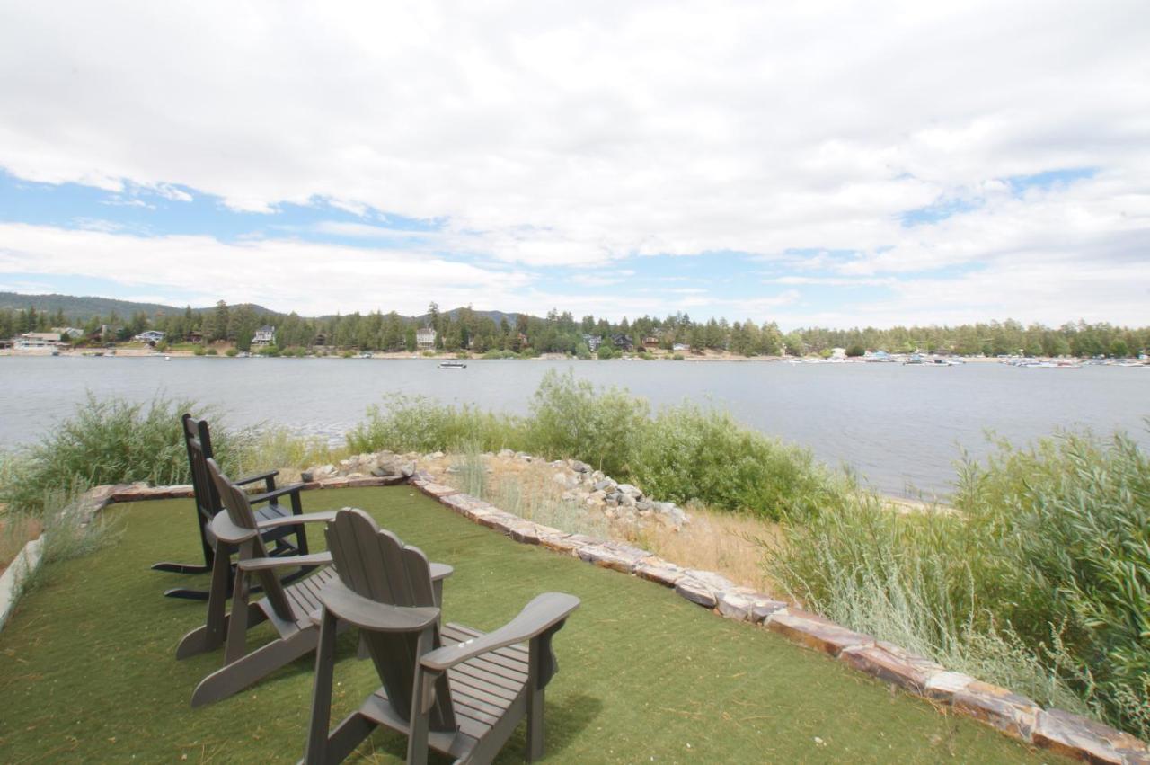 The Voges' Lake House - Amazing lake front house with a beautiful view and game room! - Ferienwohnung Big Bear Lake