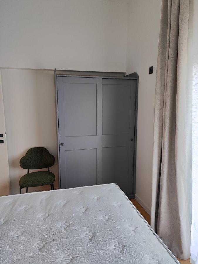 One-Bedroom Apartment with Terrace