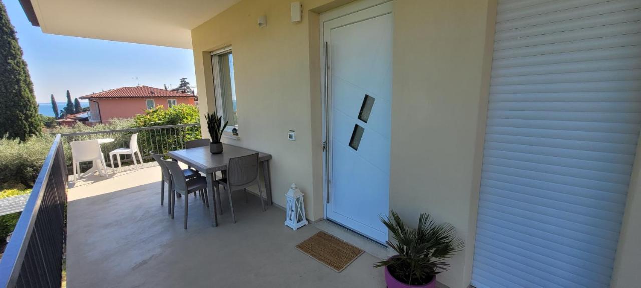 Casa Piero - Lake View and Free Parking - Chambres d’hôtes Garda