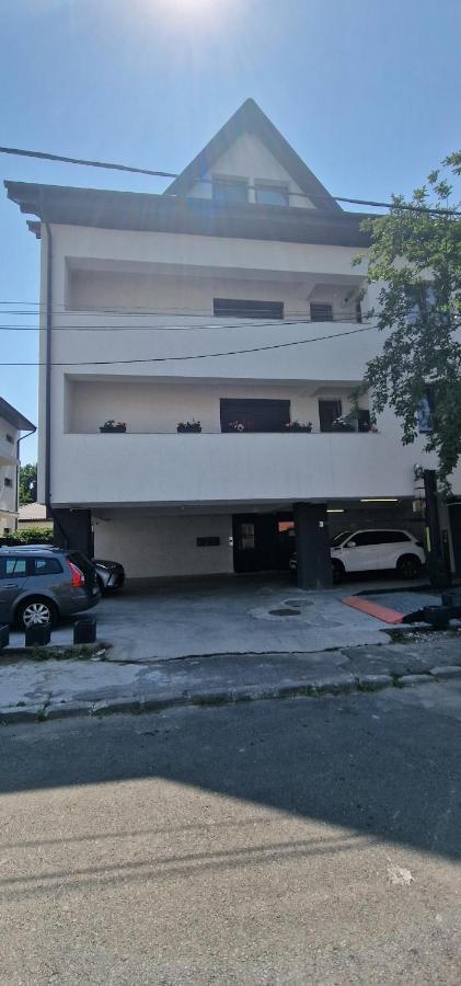 White Flat - Chambres d’hôtes Bucarest