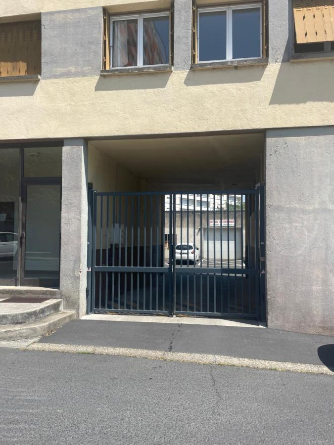 Appartement à 2 pas du centre, 2 chambres, parking - B&B