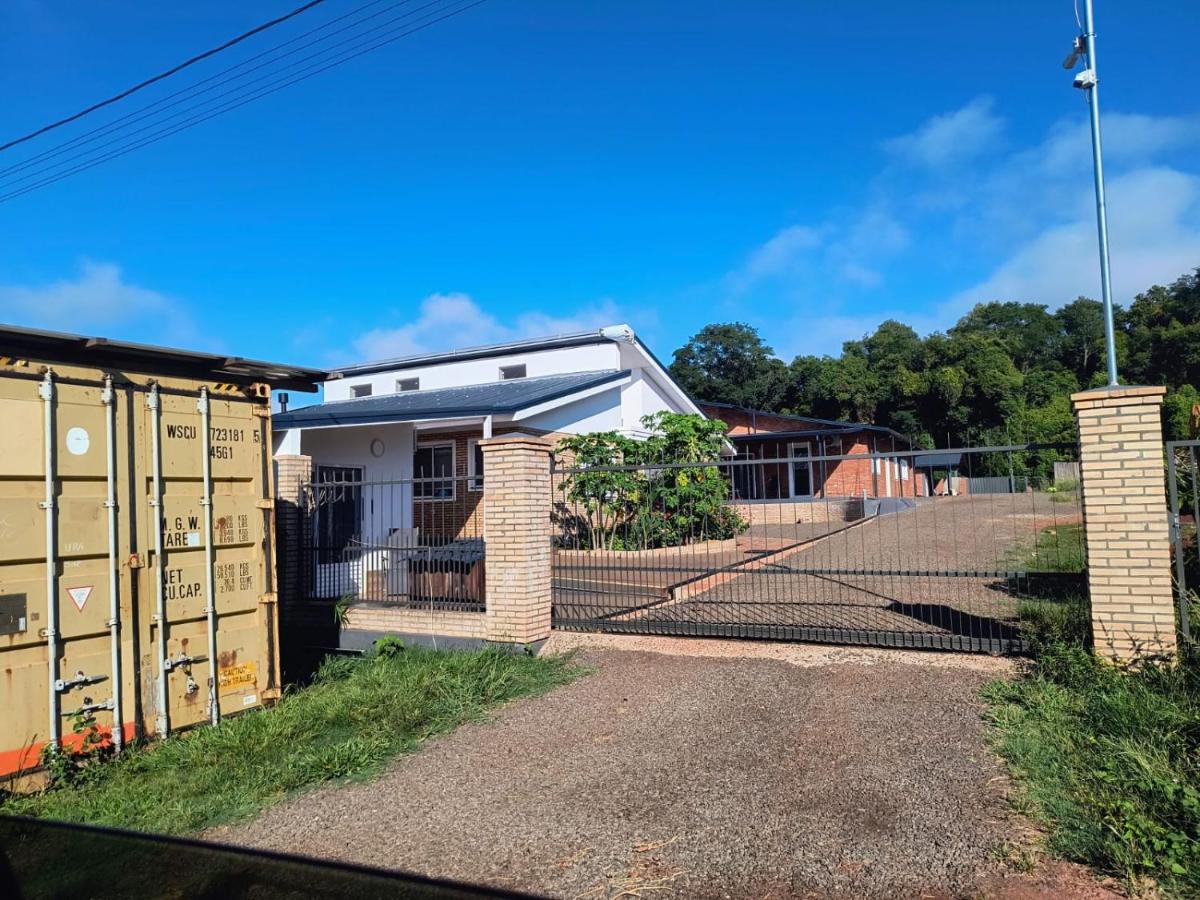 Casa Shalom 2 Room App! Internet! Parking! Sauna! Quiet! Central! Esperanza village! - B&B