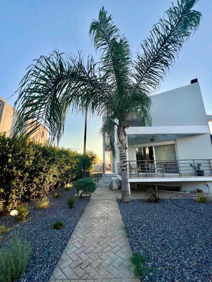 Iloma Villa 6 km from Nafplio - B&B