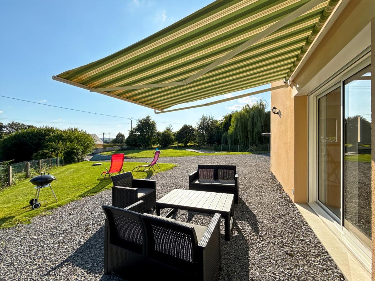 Charmant Gîte - Jardin, Billard & Pétanque - B&B