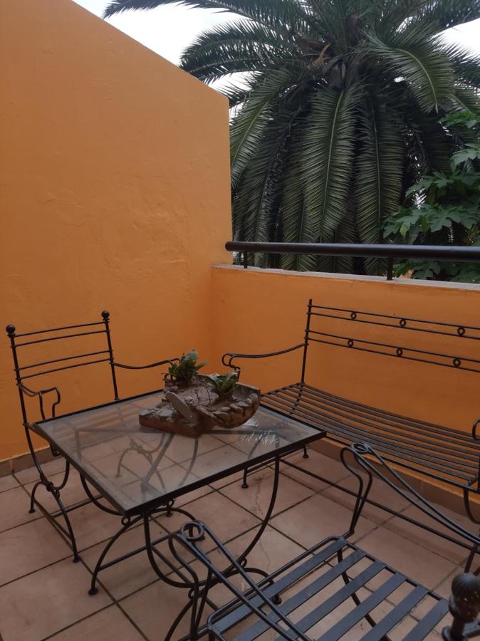 Three-Bedroom Apartment with Balcony