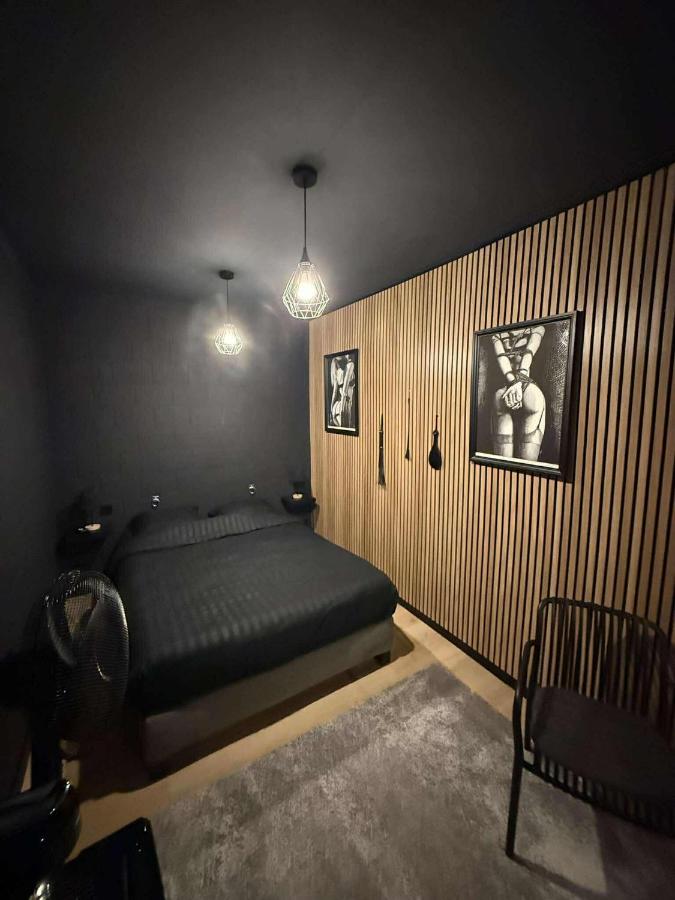 Au bât Tournai adult only - B&B
