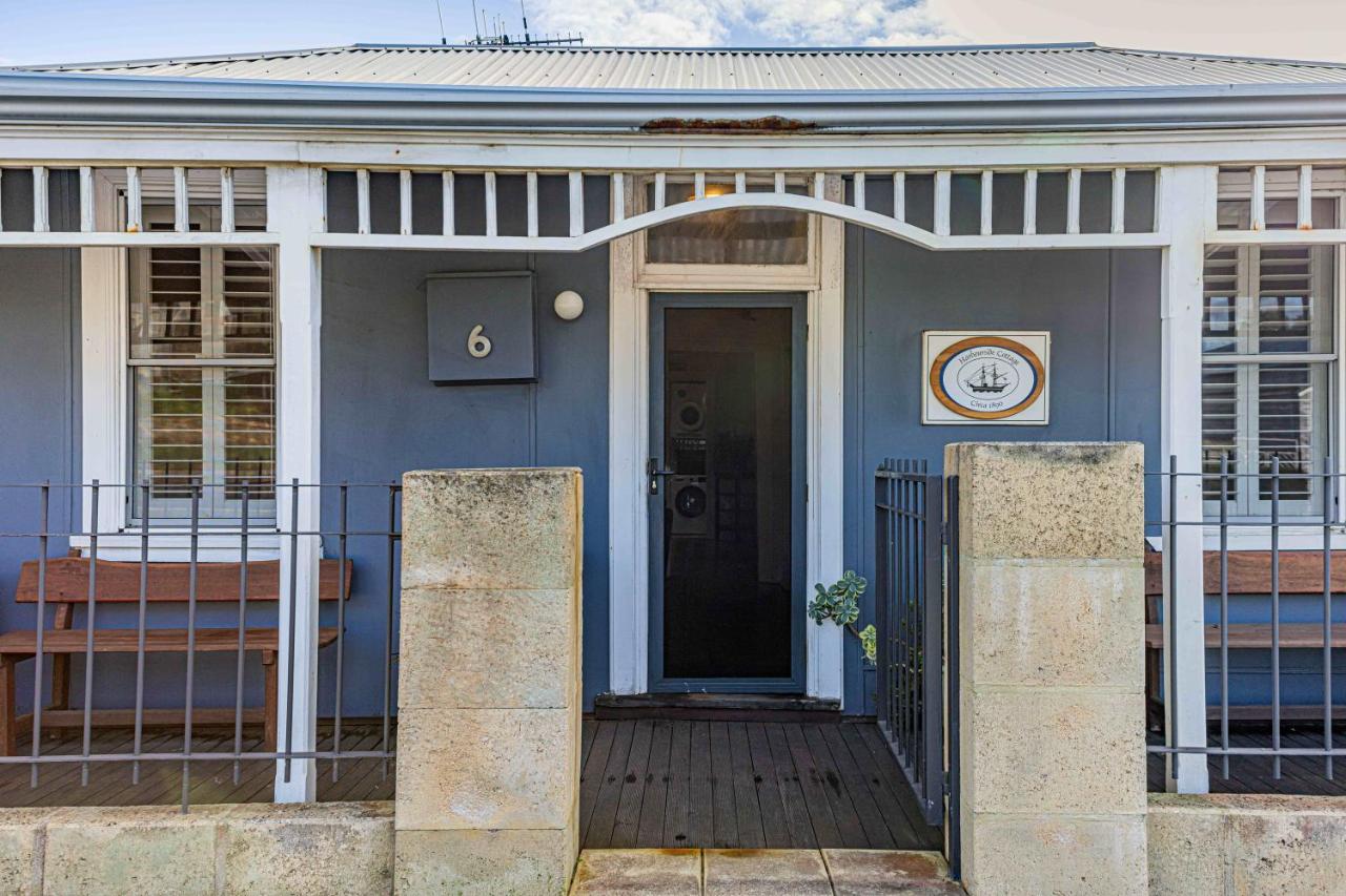 Three-Bedroom Cottage - Harbourside