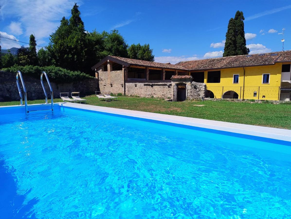 Cascina Monte Tivino - B&B