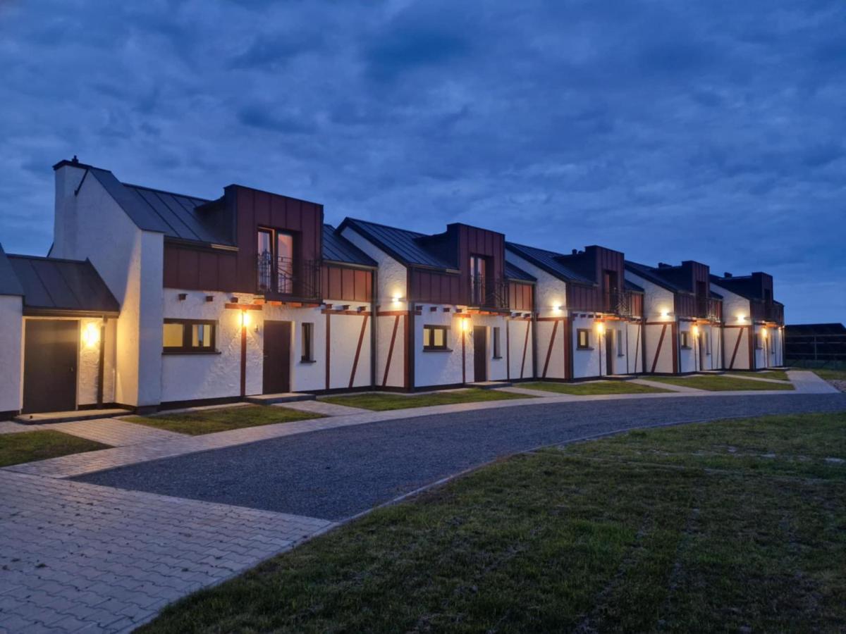 LuxDomki - B&B Kobylany