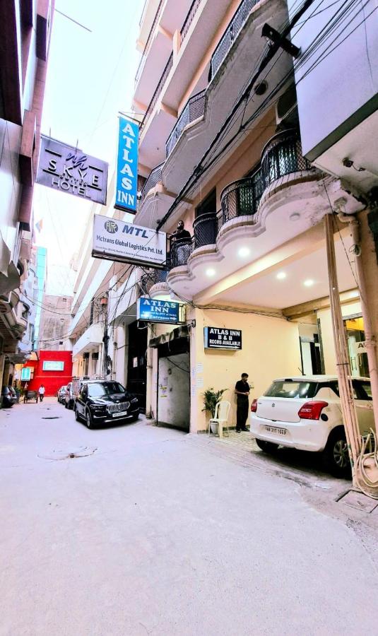 Atlas Inn Stay Near IGI Airport T3 - B&B