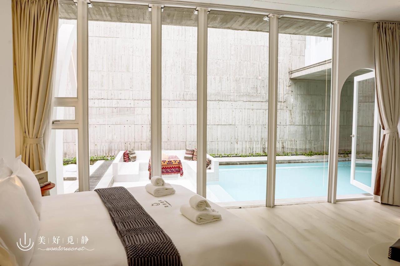 Doppelzimmer mit Poolblick