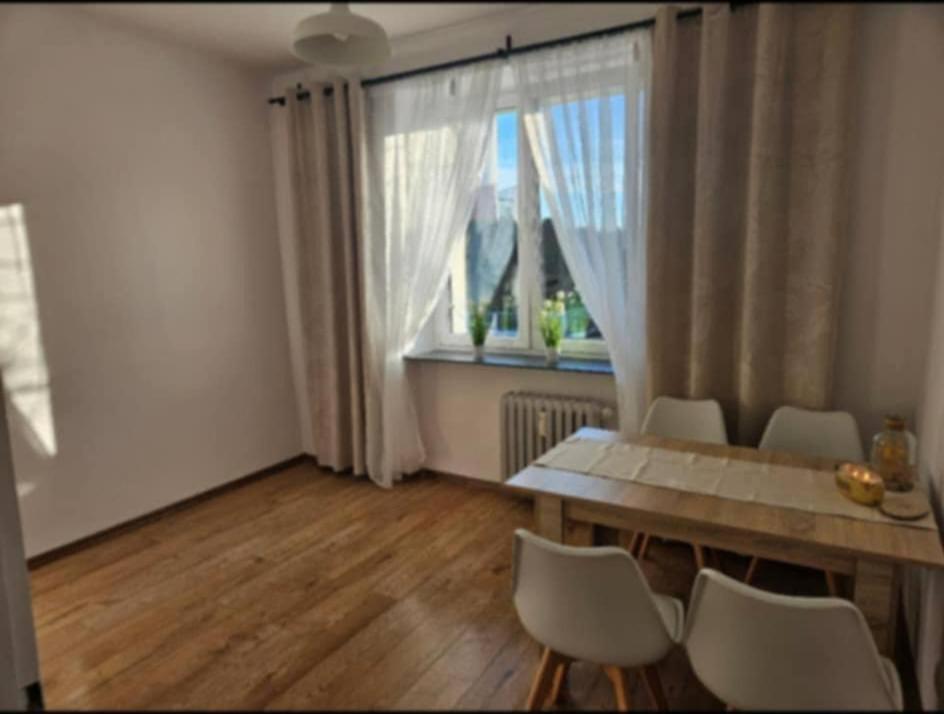 Kawalerka Krasińskiego - B&B