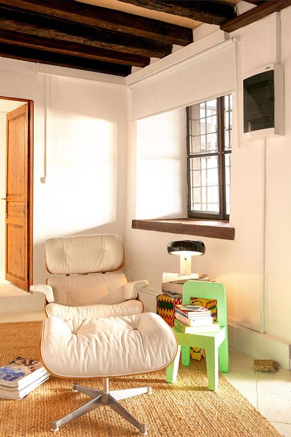 The Pelion Manifesto - B&B