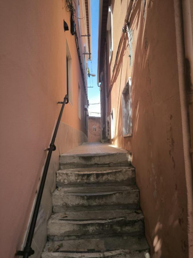 Amalia Apartment - B&B Lisbon