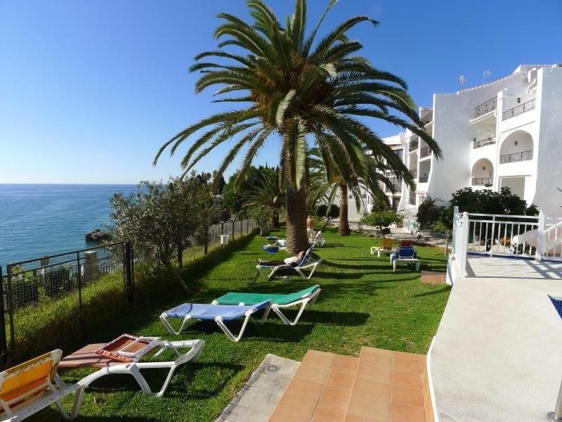 Tuhillo C1 - B&B Nerja