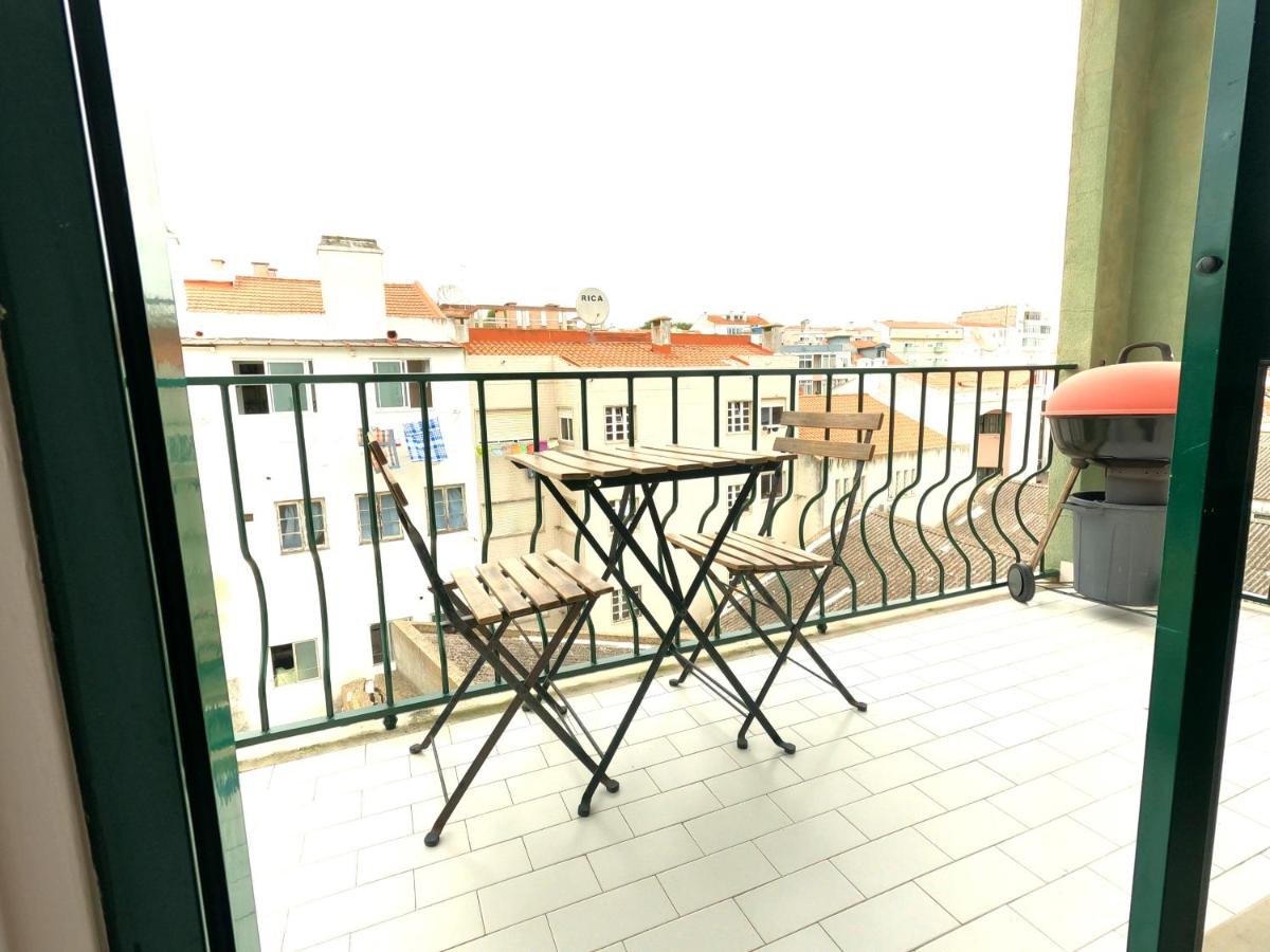 Almada, T1 Cacilhas - B&B Almada