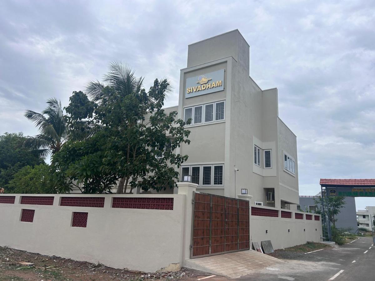 SIVADHAM Boutique Resort - Bed and Breakfast Tiruvannamalai