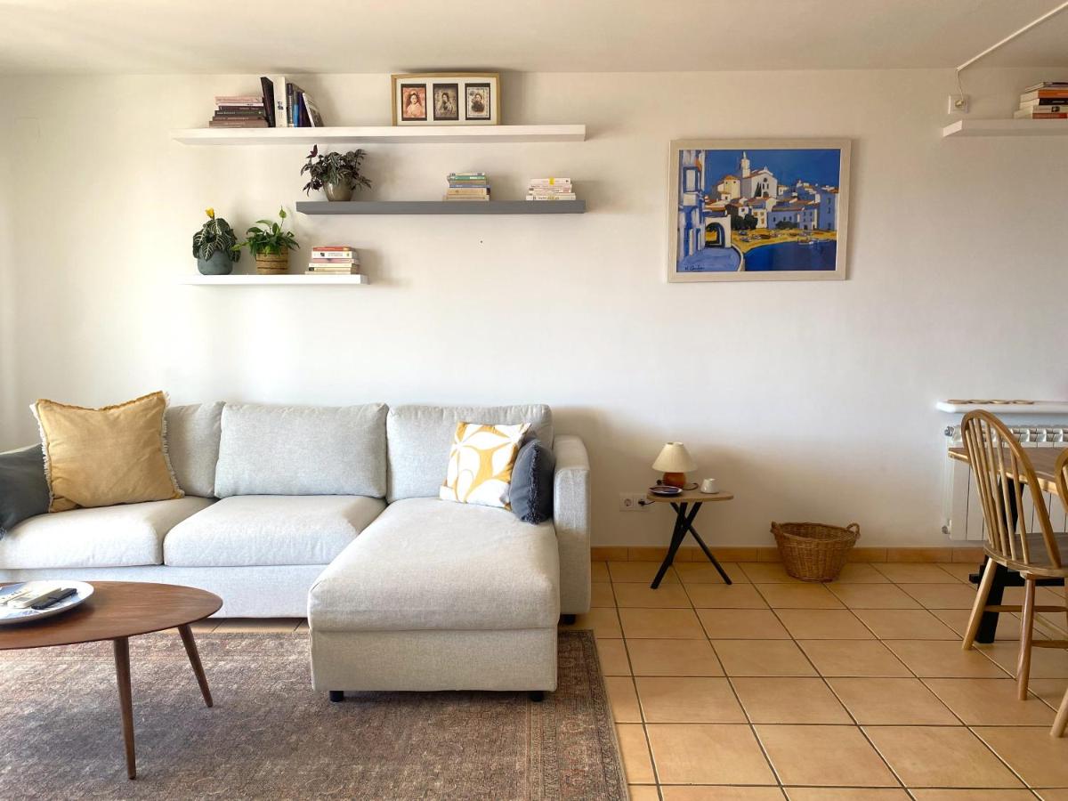 SAGUARDA II - Apartamento con terraza y vistas al mar - Chambres d'hôtes Cadaqués