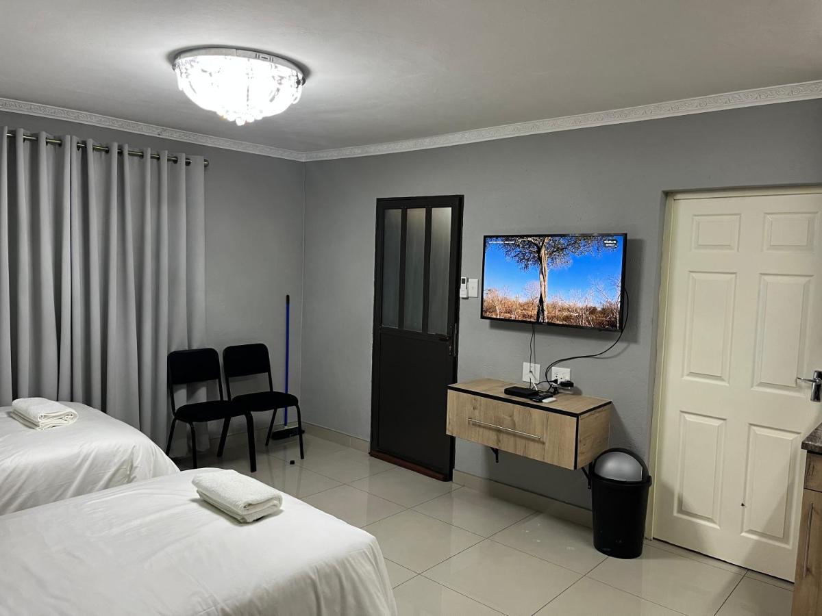 Double or Twin Room with Private External Bathroom