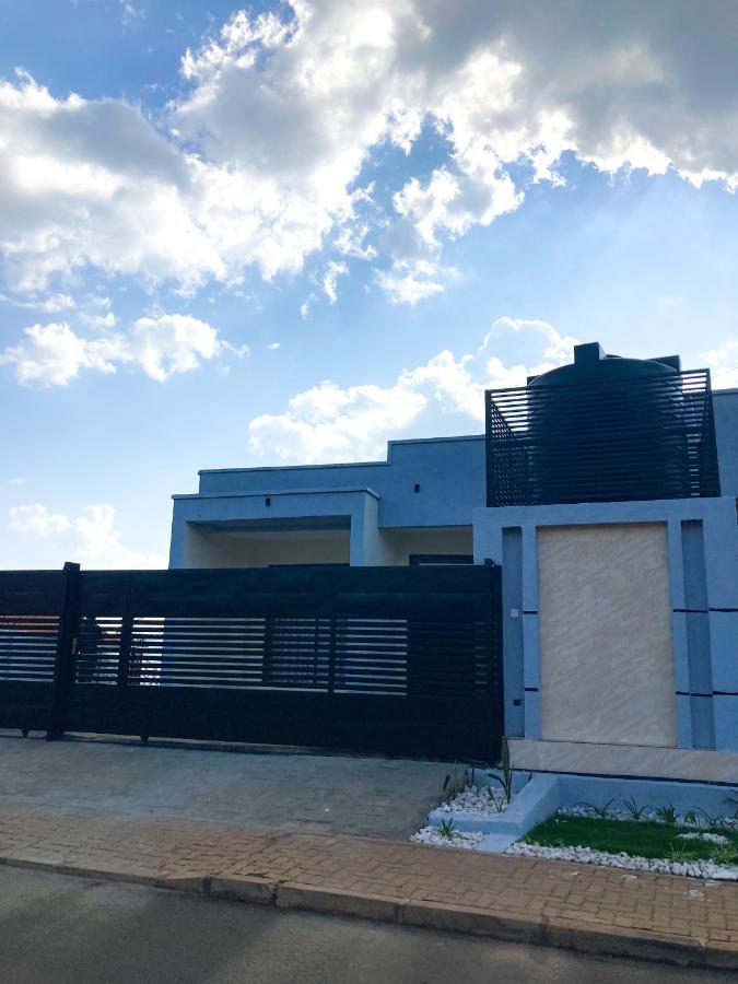 Amici - B&B Kigali