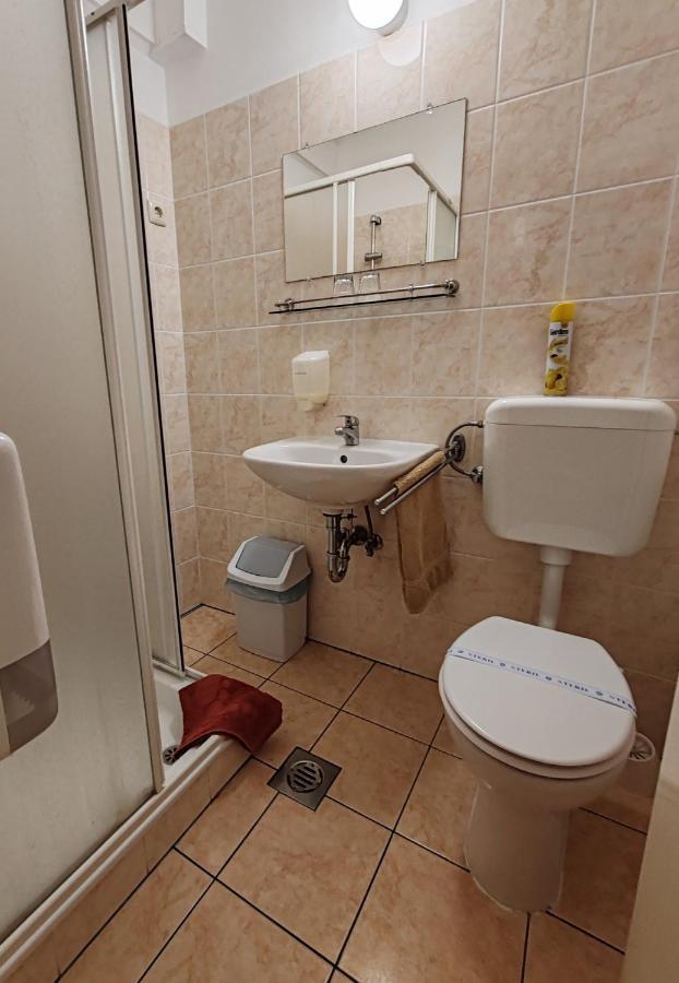 Doppelzimmer mit Balkon (3 Erwachsene)