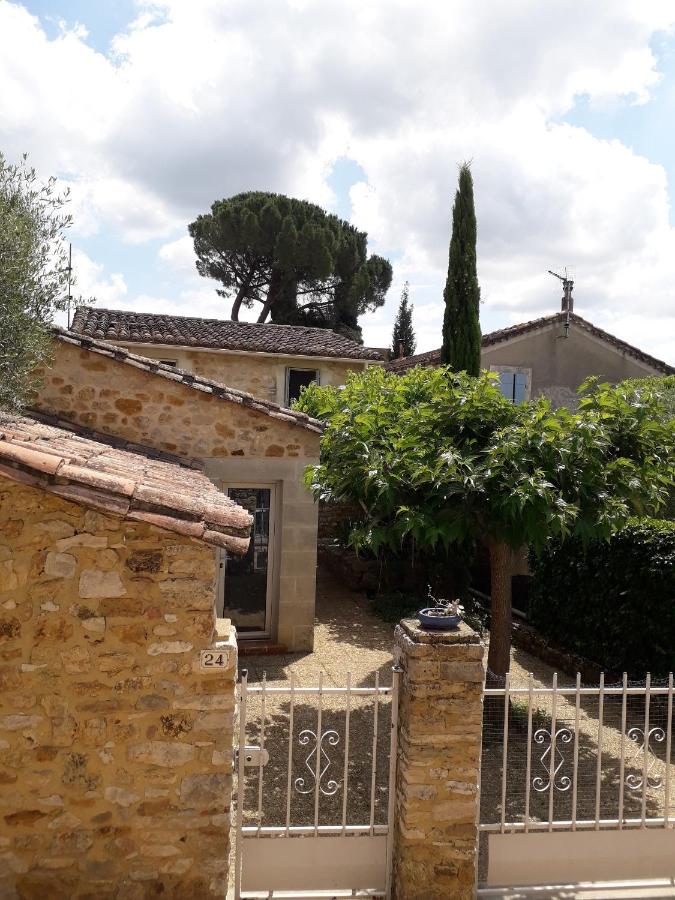 Charming small house close to Uzès - B&B Foissac