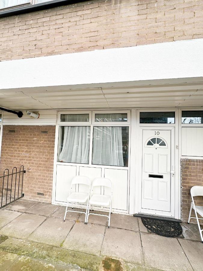 Cosy 3 Bedroom 3 Bathroom Flat with Private Garden in Maida Vale near Paddington Little Venice - B&B