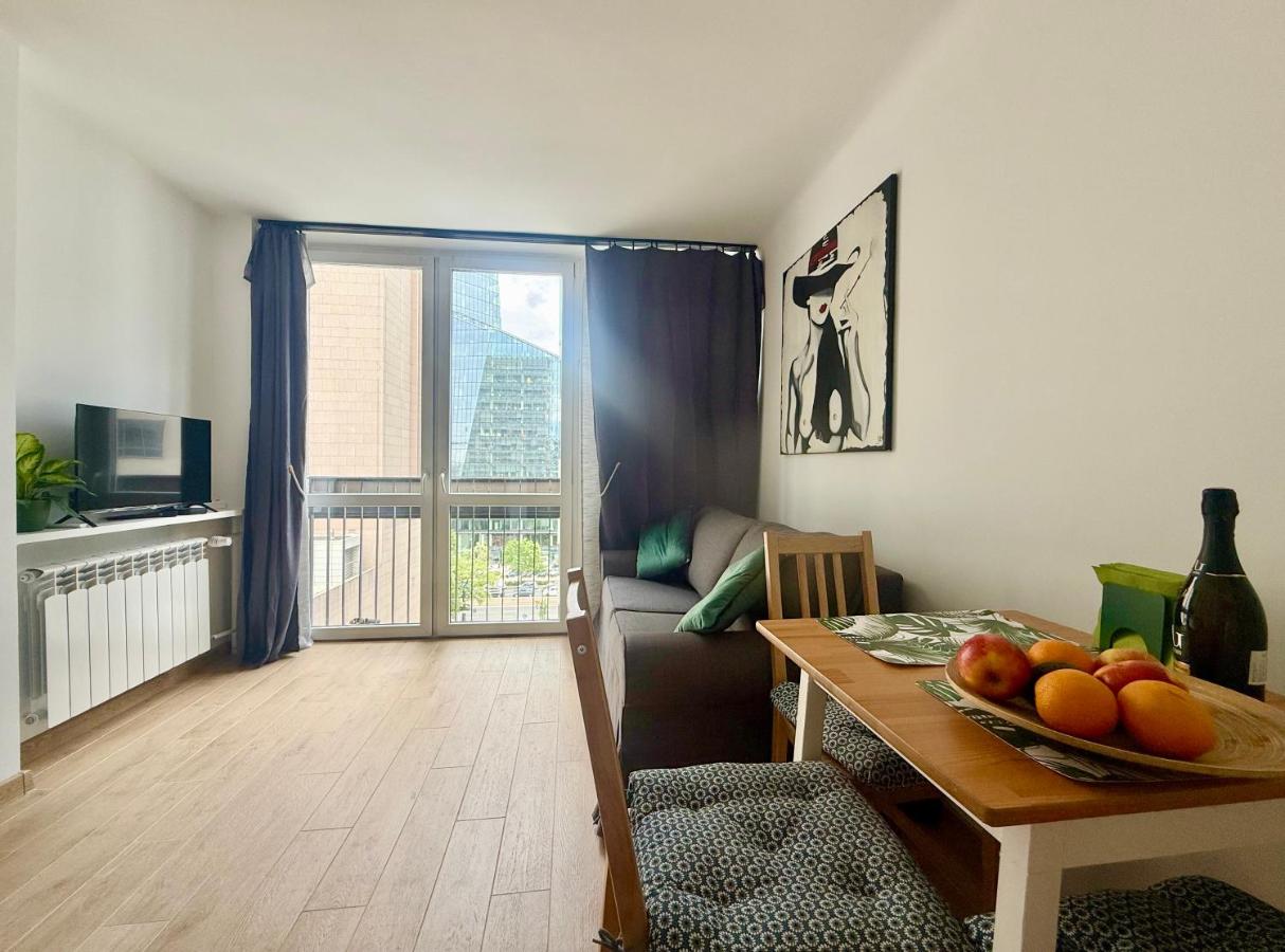 Cozy Stay Rondo ONZ Apartment - Ferienwohnung Warschau