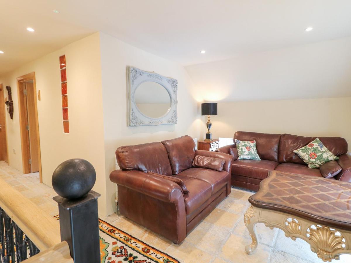 Crea The Mission Hall - B&B Antrim