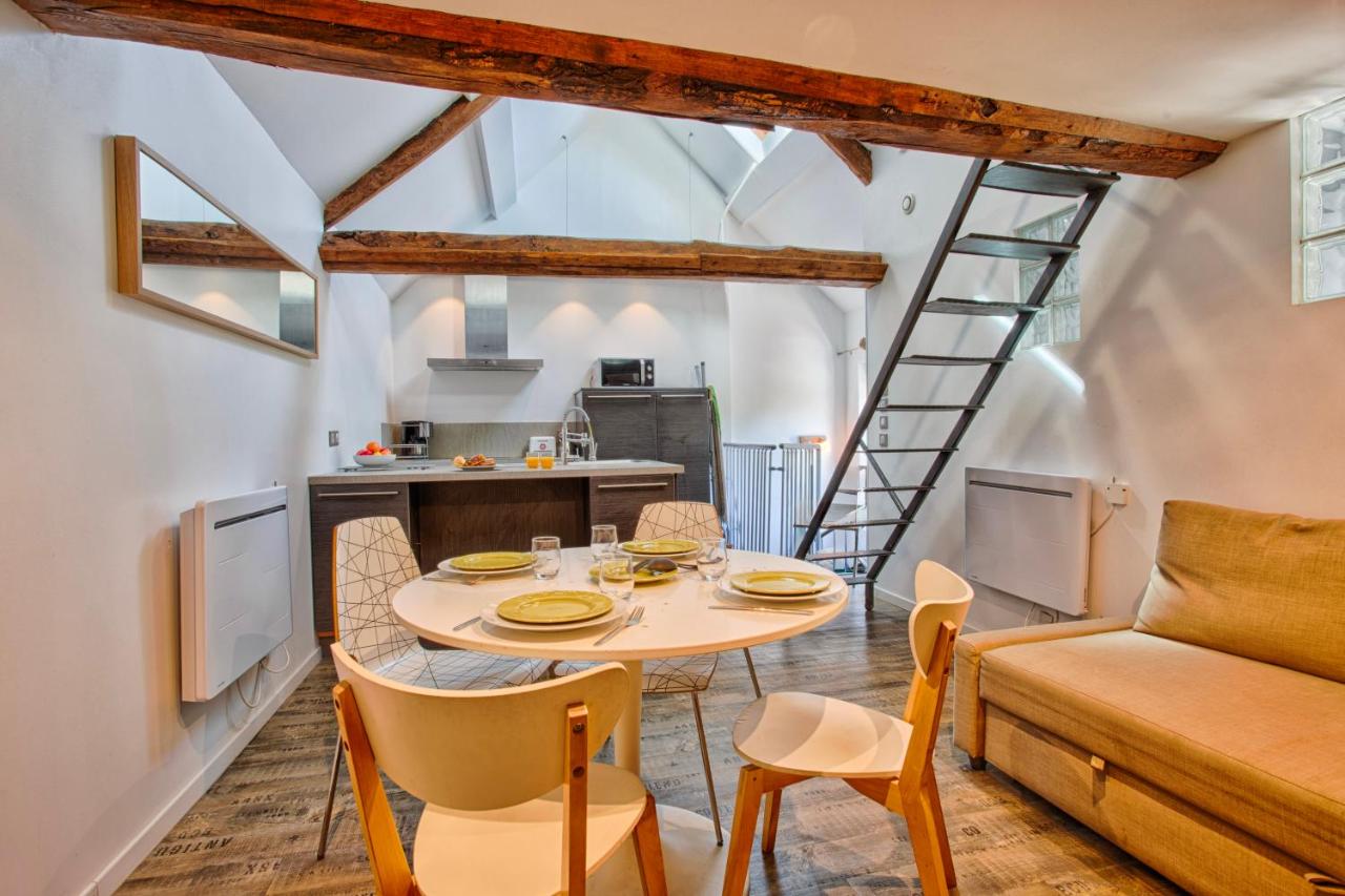 T2 Authentique, Jardin et BBQ - 5min Bayeux - Parking - B&B