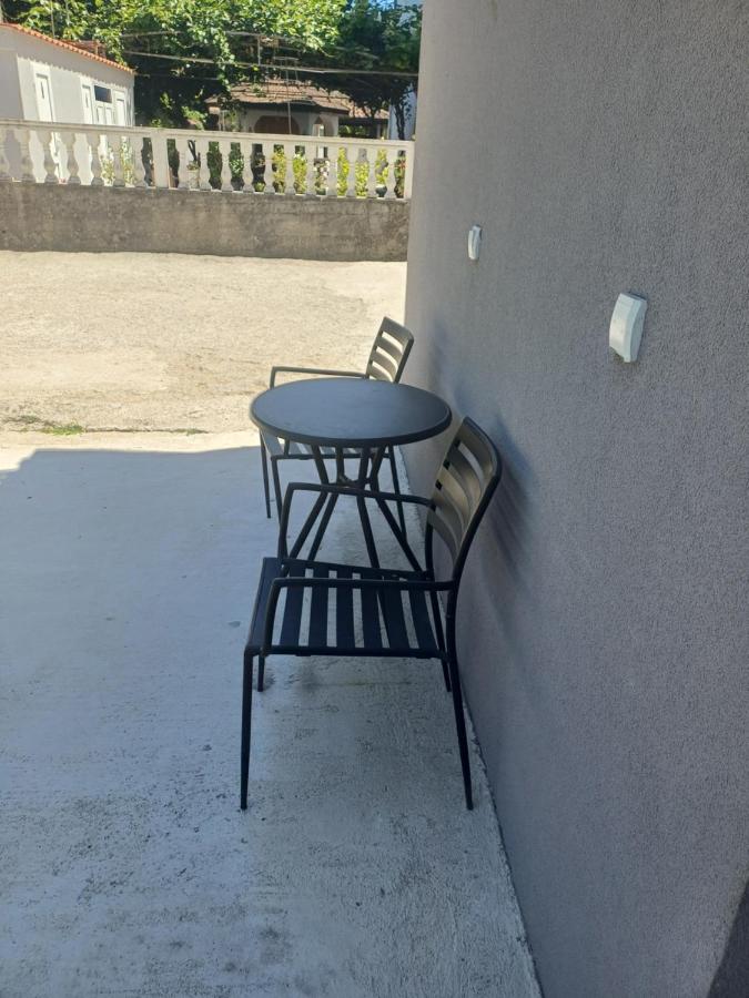 Antovski Apartmani - B&B