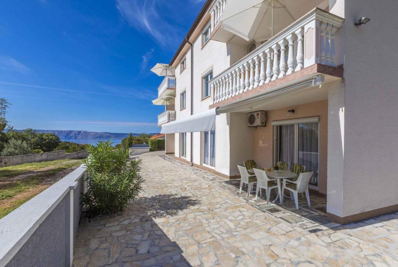 Apartments in Povile 39116 - B&B