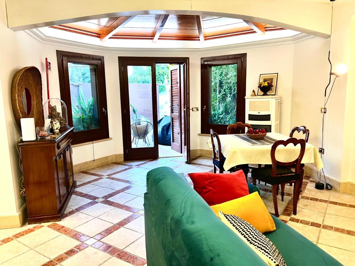 la casetta tra laguna e mare Poetto - B&B Cagliari