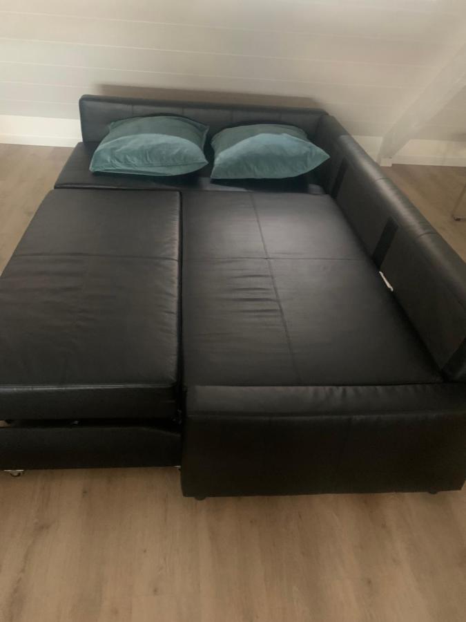 Studio mit Kingsize-Bett und Schlafsofa