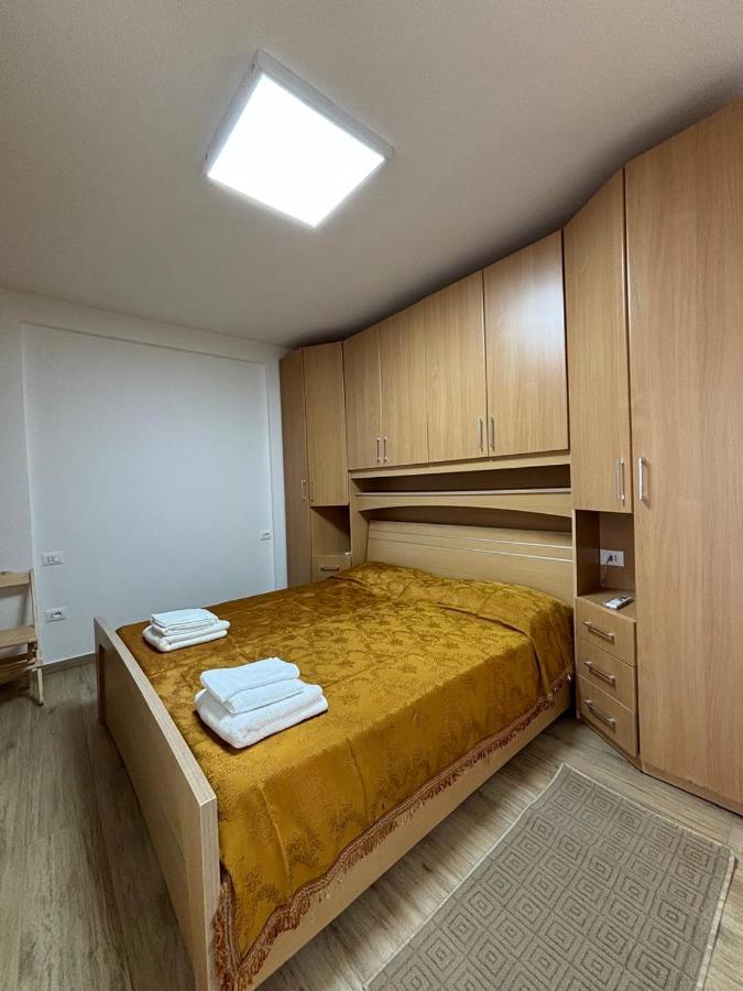 Appartamento con 2 Camere da Letto