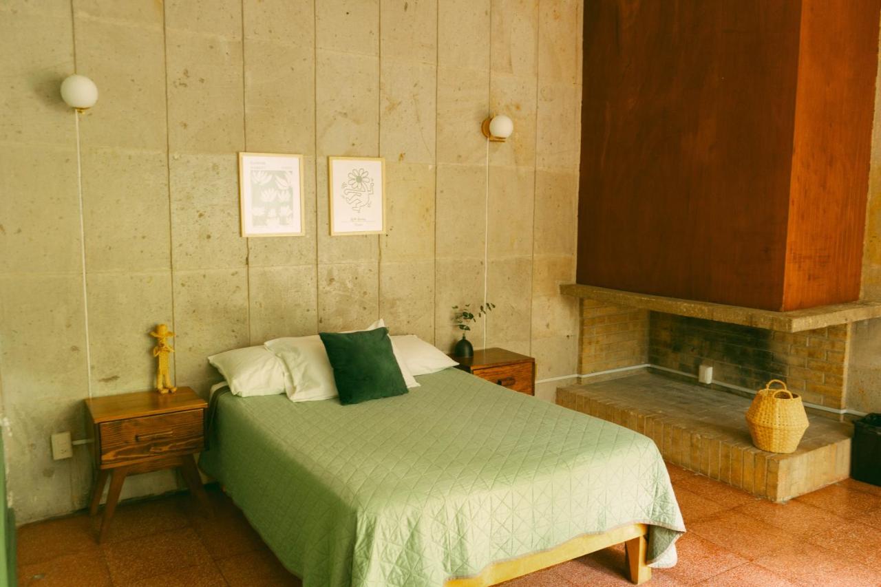 Camera Matrimoniale Standard con Bagno in Comune