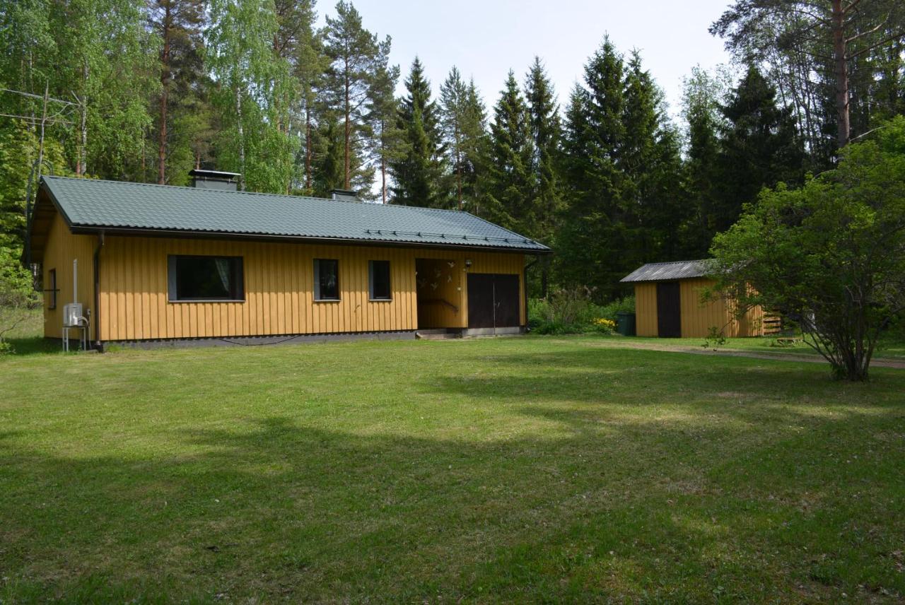 Pientalo tukikohtana lähellä Joensuuta - B&B Kulho