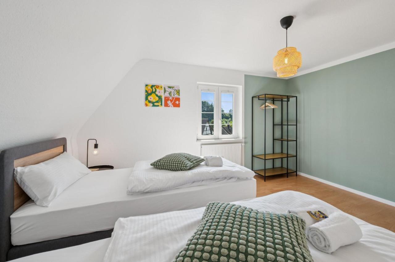 SCHUSTERjunge Homes I Zentrale Ferienwohnung I neu & modern I 3 Zimmer bis 6 Personen - B&B Sasbachwalden