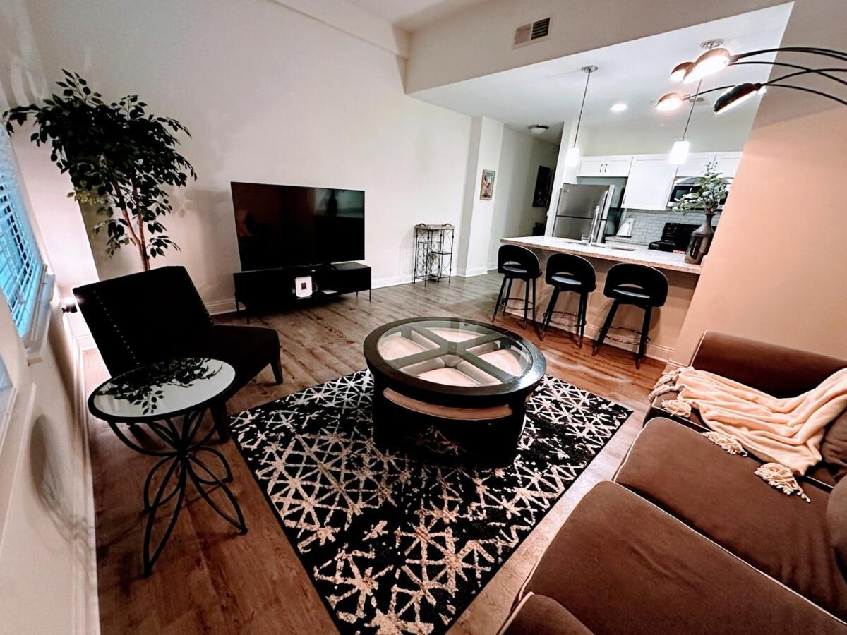 A Robins Nest with FREE parking in Downtown Indy - B&B Indianápolis
