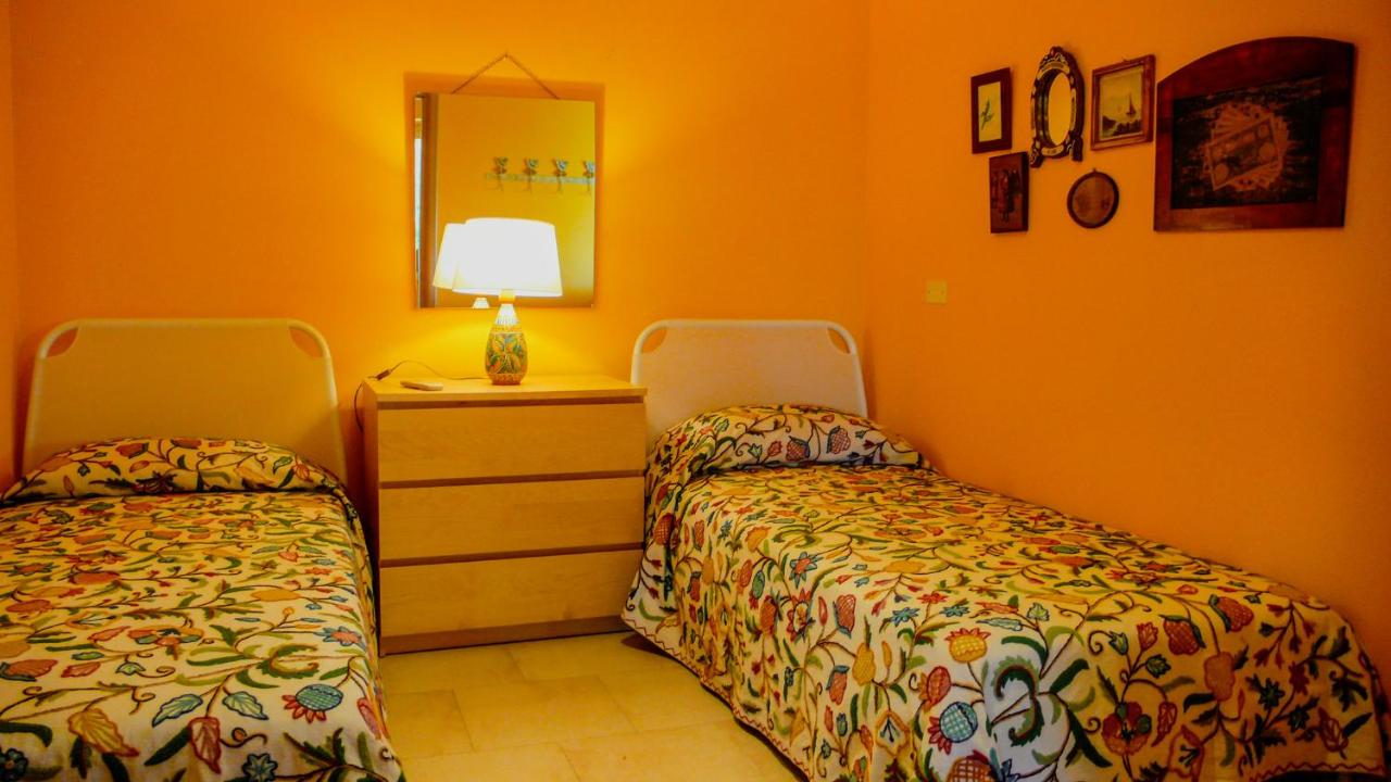 Appartamento con 2 Camere da Letto e Vista Giardino 