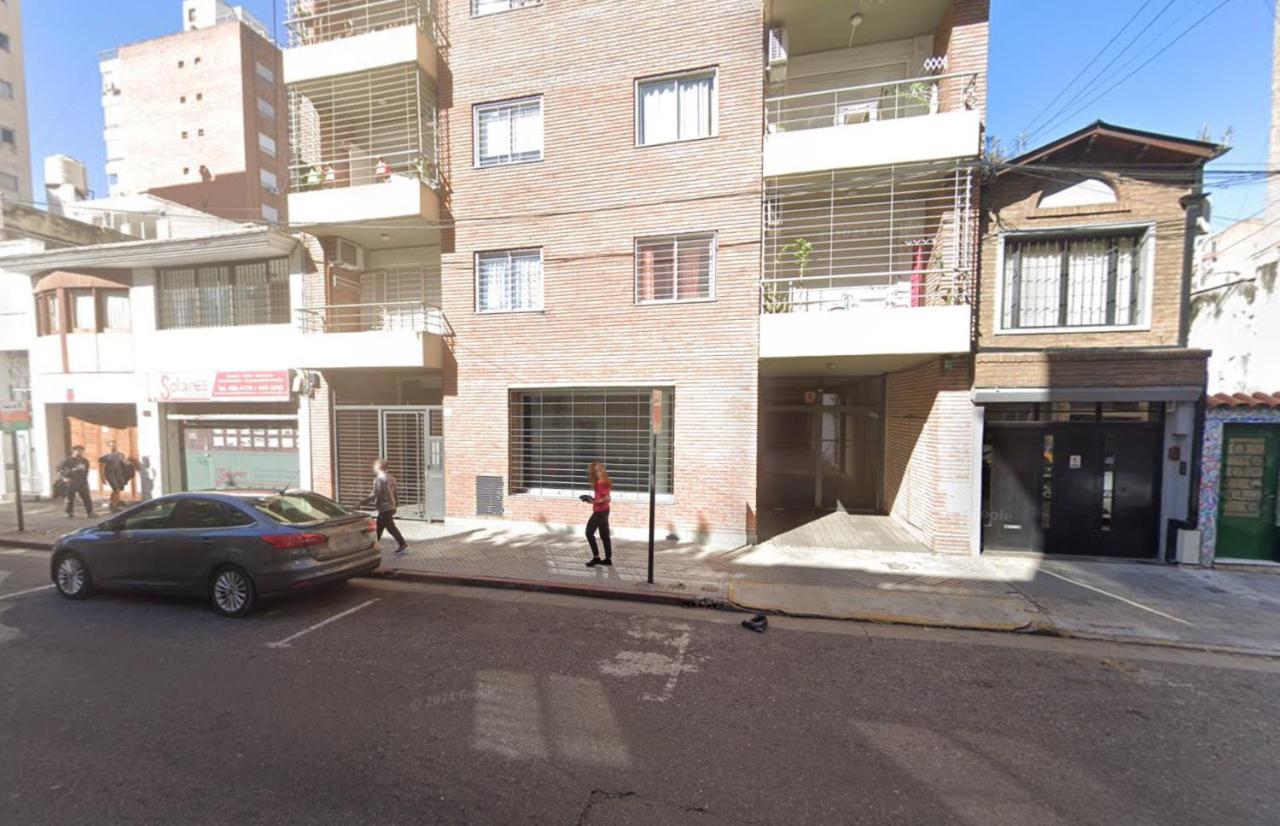 Departamento italia1200 con terraza y cochera incluída - B&B