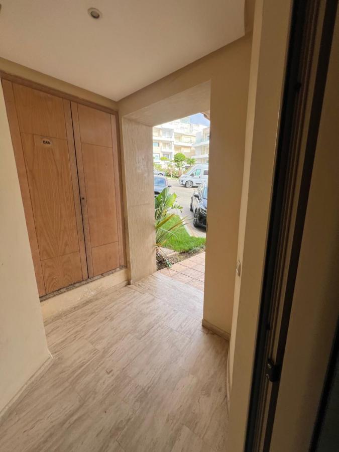 Superbe appartement , vue sur mer , jacuzzi - Bed and Breakfast Tanger