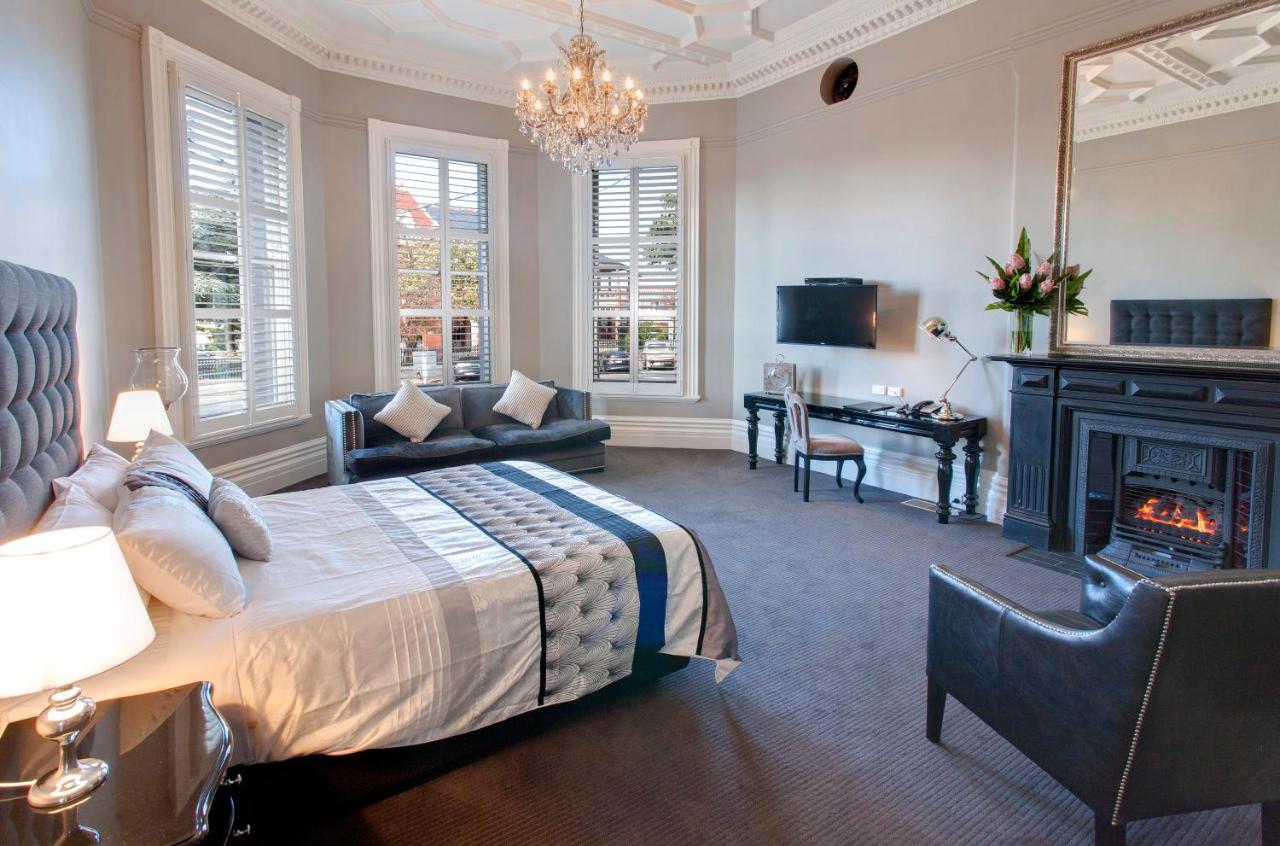 Grand Room - No.1