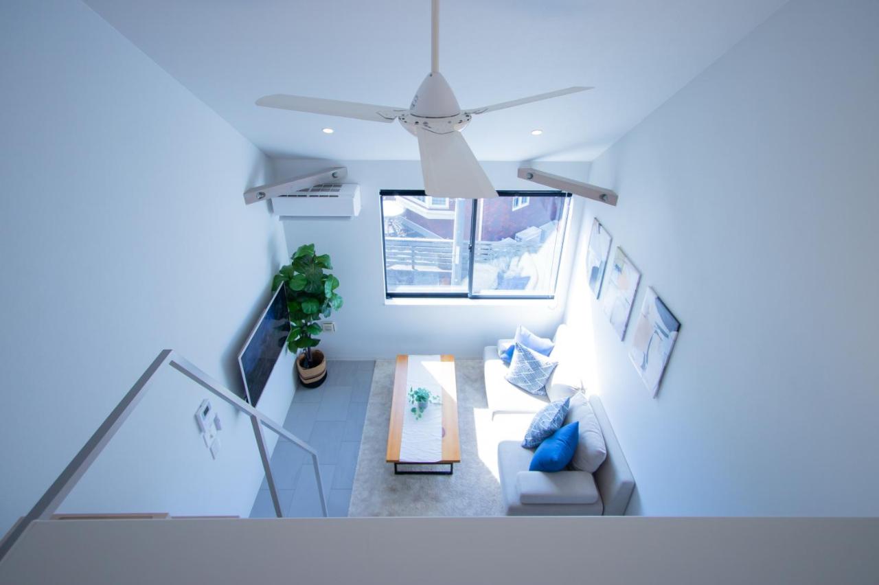 Marina blue zushi - B&B Zushi